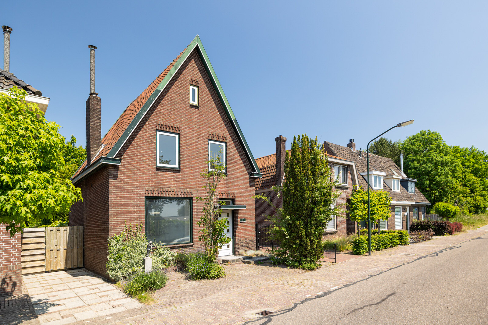 BL100196-16540-144567489