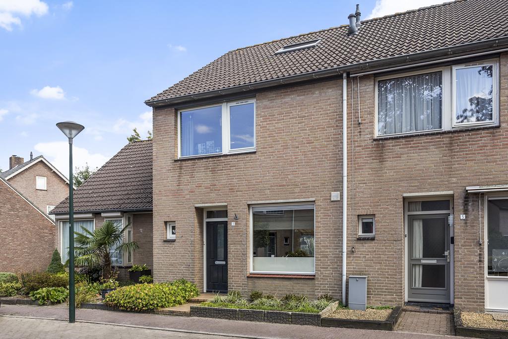 BL100168-15360-Burg.-De-Ruyterstraat-3,-Haaren-130016242