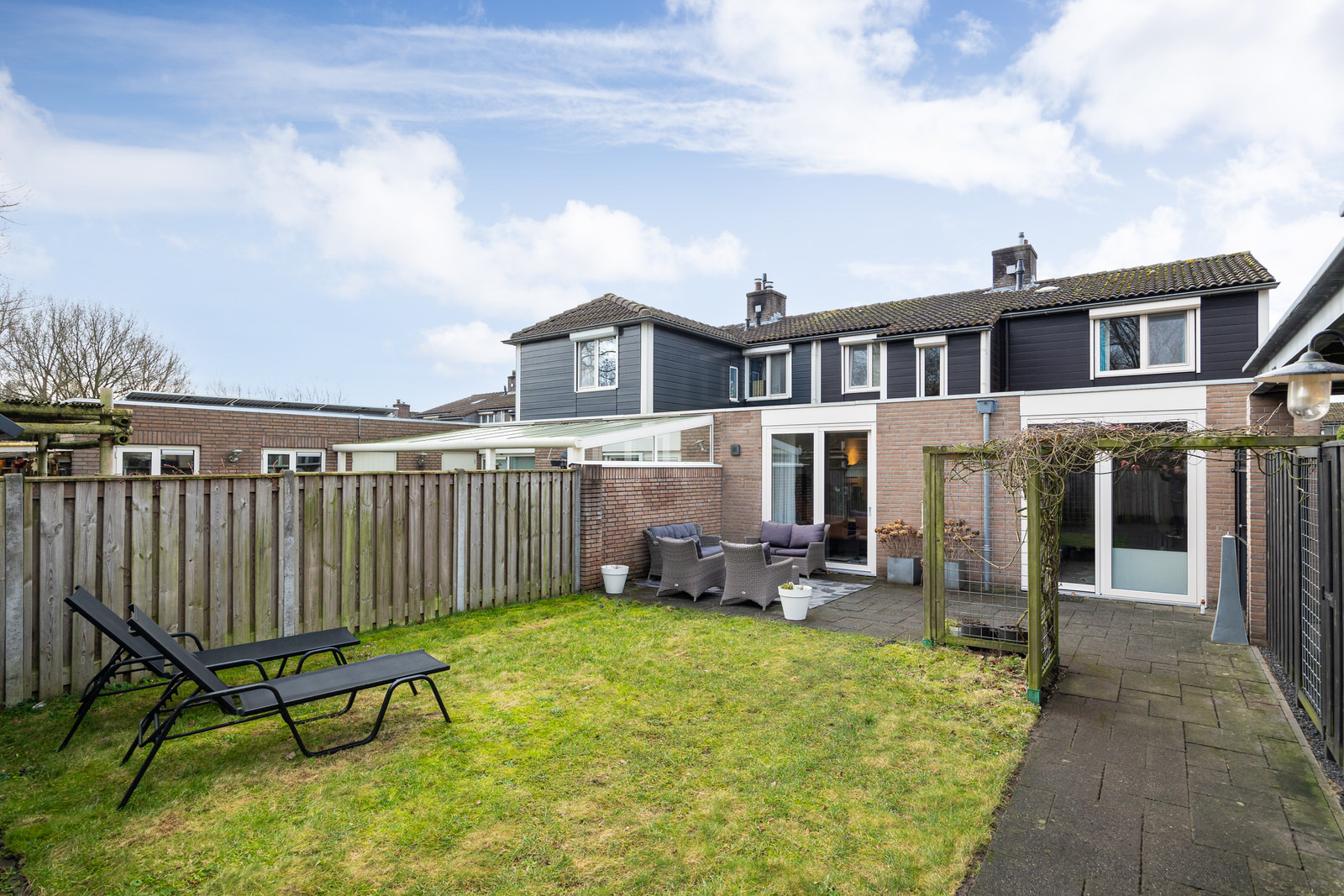 BL100210-17671-167046585