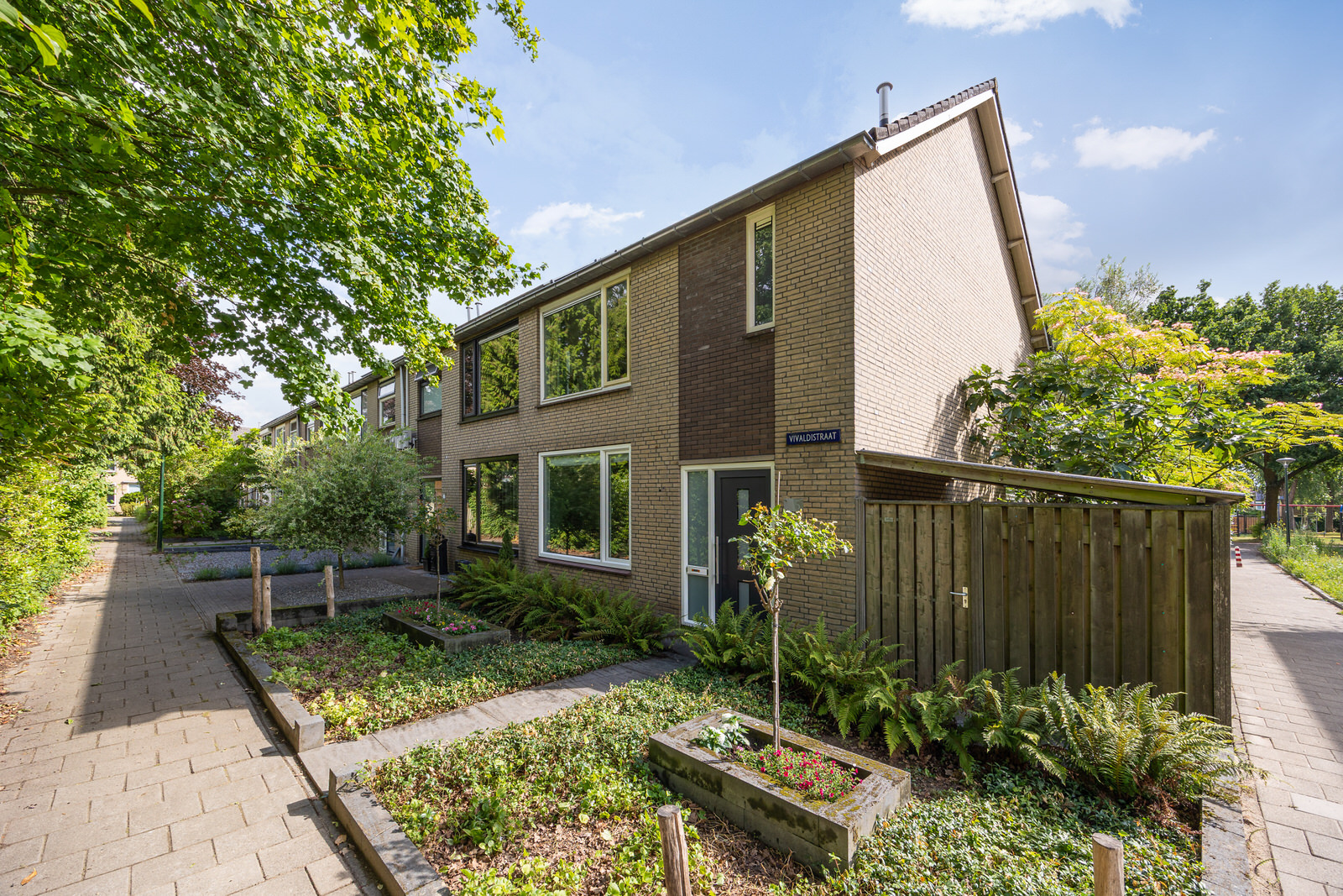 BL100265-20770-238057906