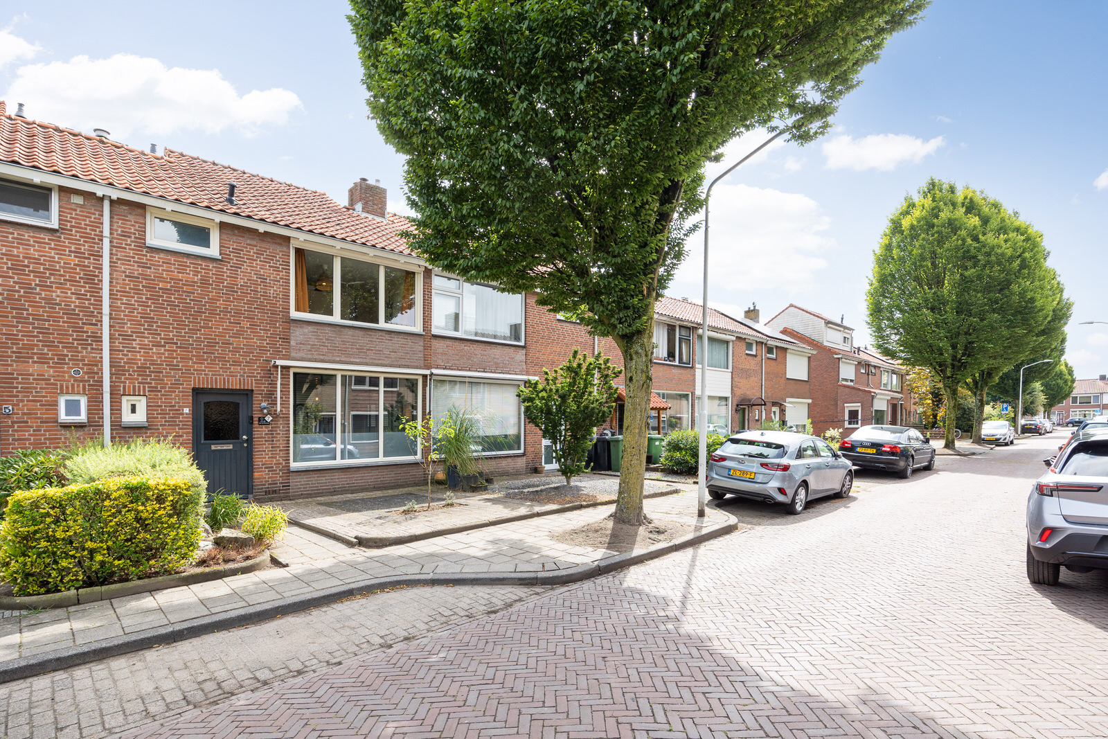 BL100267-20926-238941678