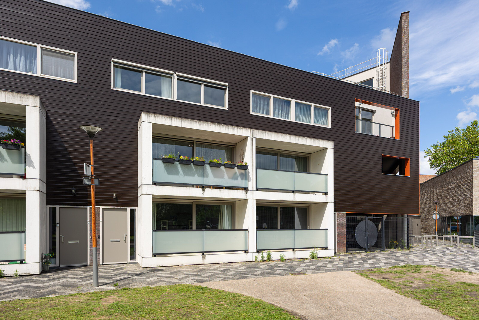 BL100312-32157-Banier-12,-Boxtel-281115901